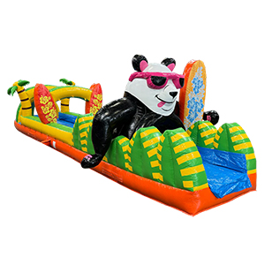 Buikschuifbaan met zwembad panda